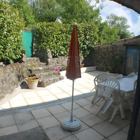 Ecureuil 1 * Saint-Priest (Ardeche)