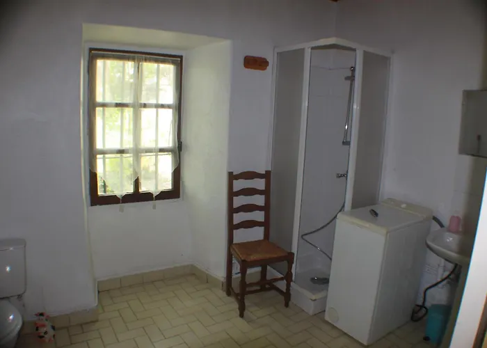Holiday home Ecureuil 1 *